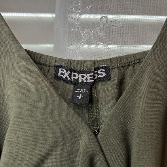 Express army green dress - Picture 3 of 3